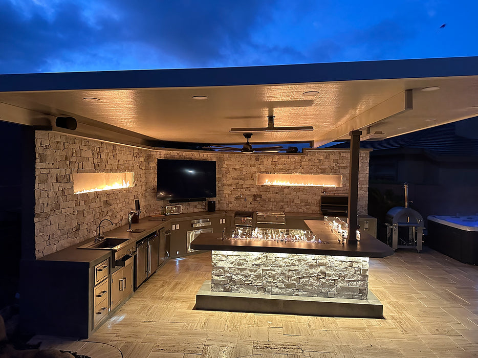 Luxury Outdoor Kitchen BBQ Grill Island